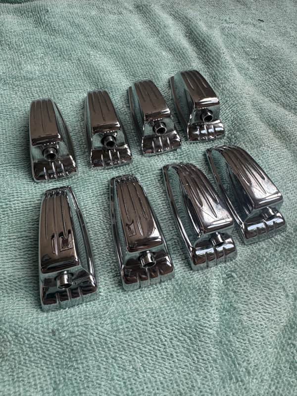 Ludwig Lot of 8 Vintage Large Classic Lugs for Floor Tom or Bass Drum - #1 80s - Chrome image 1