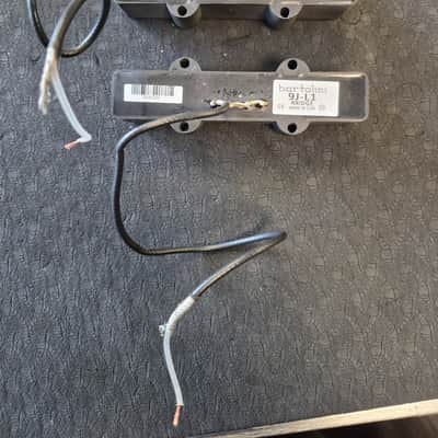 Bartolini J Bass 9J1 L/S Pickup Set image 2