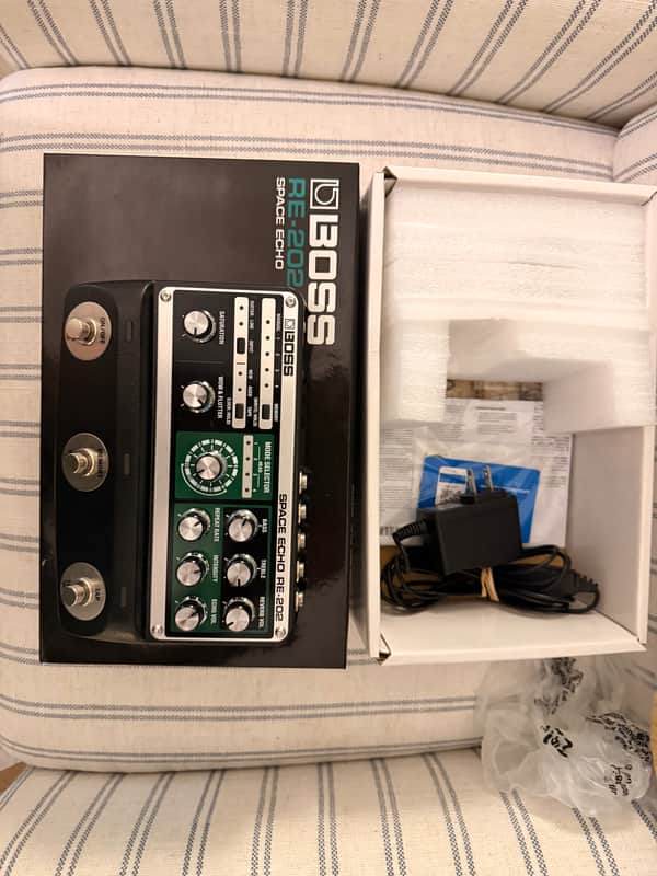 Boss RE-202 Space Echo