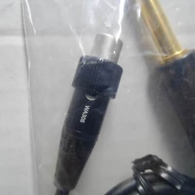 Brand New Shure WA305 Gold-plated Neutrik 1/4" Straight TS to TA4F Cable 3' Premium threaded locking Instrument Guitar Cable 95A20085 for Glx-d GLXD GLXD1 AD1 ADX1 bodypack ULX-D QLX-D Transmitters Wireless System Line 6 G50 G55 G90 Relay AKG image 4