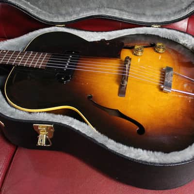 Vintage 1952 Gibson ES125 Serial # Z1439 - Sunburst w/ Case image 13