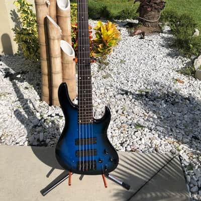 Sadowsky modern NYC 5 2016 Blue sunburst image 4