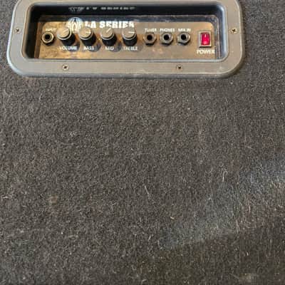 SWR SWR LA15 bass combo amplifier. - Black image 2