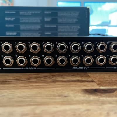 MOTU 828x Thunderbolt / USB 2.0 Audio Interface 2014 - Present - Black image 7