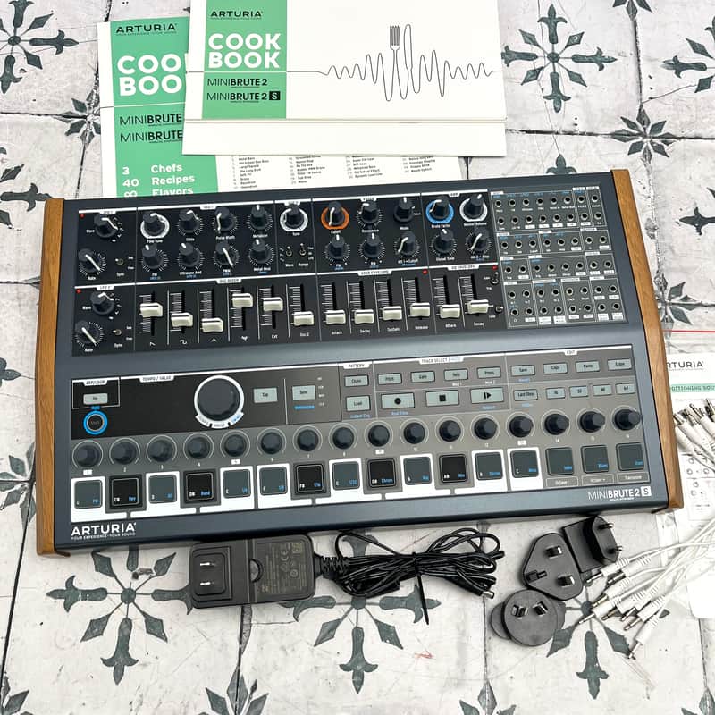 Arturia MiniBrute 2S Desktop Synthesizer image 1