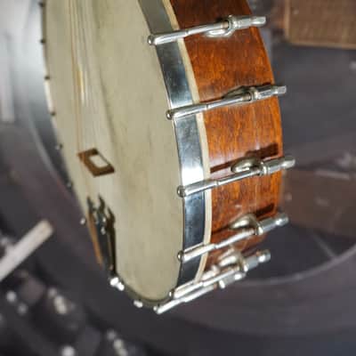 The Gibson Tenor Banjo 1926 - 10 1/2" Head image 7