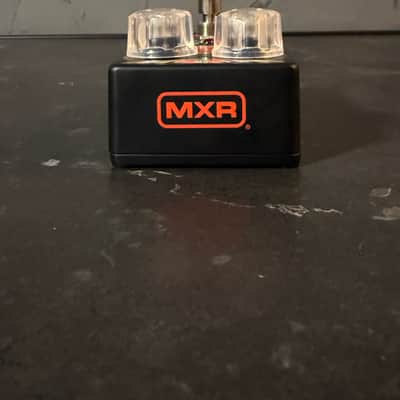 MXR CSP041 Hybrid Fuzz 2023 - Present - Black / Teal Graphic image 4