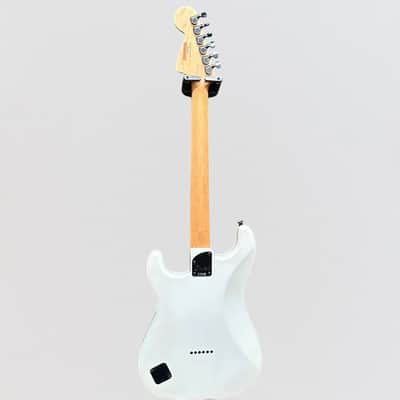 Fender Squier Contemporary Stratocaster Special Electric Guitar - White image 10