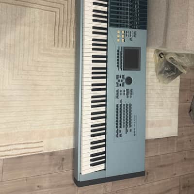 Yamaha Motif XS 8 Production Synthesizer 2000s - Gray image 3