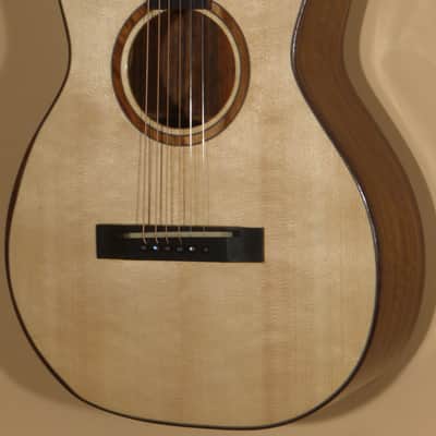 New Huckabee "Beargrass Bloom" 12-fret L-0 image 1