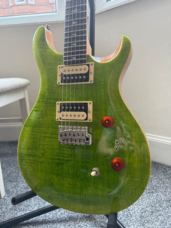 PRS SE Custom 24-08 2021 - 2023 - Eriza Verde image 1