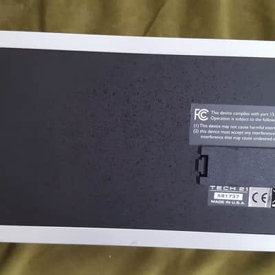 Tech 21 Blonde Deluxe image 2