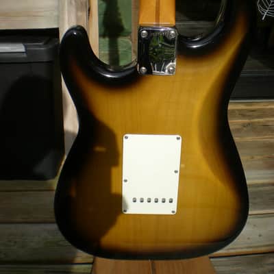 Fender Stratocaster 57 reissue 1997 - two tone image 12
