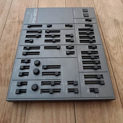 Roland PG-800 - Gearspace