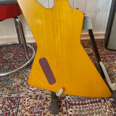 Epiphone Korina Explorer 2023 - Aged Natural image 4