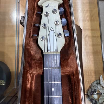 Ovation Breadwinner 1973 - 1975 White image 2