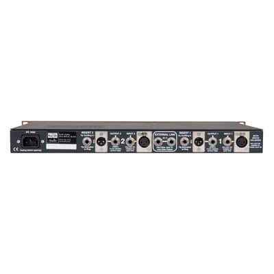 WAVE distro Fatso UBK Dual Channel Character Compressor - Dynamics processor image 3
