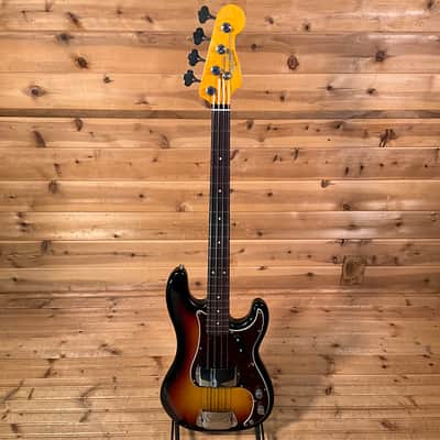 Fender James Jamerson 1962 Precision Electric Bass Guitar - 3-Tone Sunburst image 2