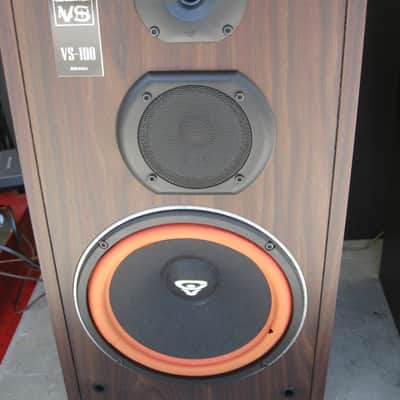 Watch Video--Cerwin-Vega VS-100 Vintage Speaker System -- FOR PARTS / REPAIR image 2