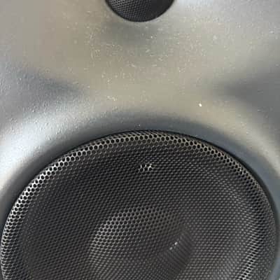 Neumann KH 120 A 5.25" Active Nearfield Studio Monitor (Single) 2010s - Gray image 2