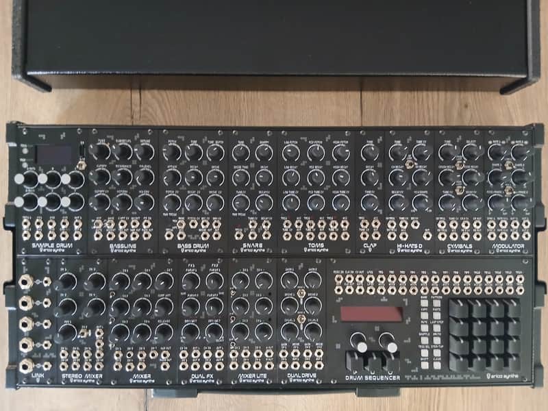Erica Synths Techno System 2024 - Comme neuf image 1