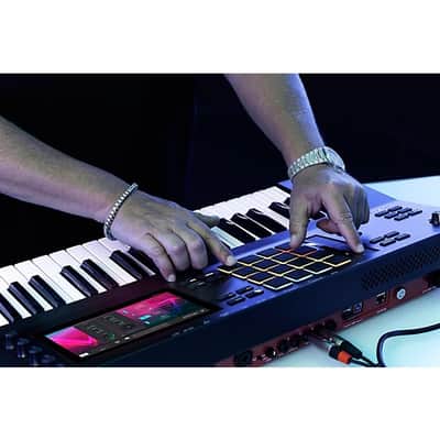 Akai  MPC Key  61 Production Synthesizer - BLACK image 6