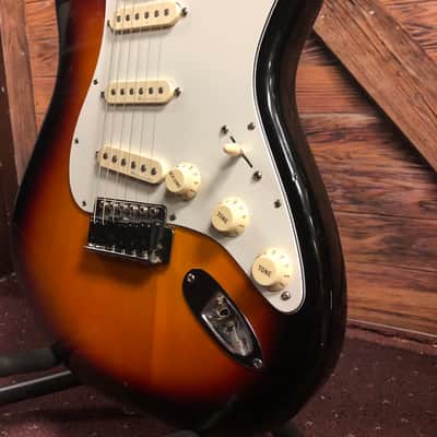 Fender Stratocaster 1988 Sunburst image 5