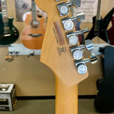 Fender American Ultra Stratocaster HSS with Maple Fretboard Ultraburst image 12