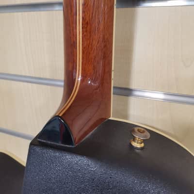 Ovation 1777 Legend Sunburst image 7