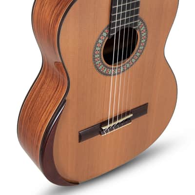 Manuel Rodriguez Superior A-C, Cedar/Bubinga 4/4, Gloss Acoustic Classical Guitar w/Armrest .501.300 image 3