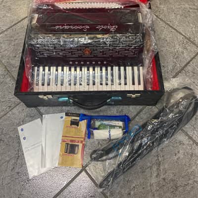 Paolo Soprani Professionale II Piano Accordion (Made in Italy) – Leather Case & Accessories Included image 4