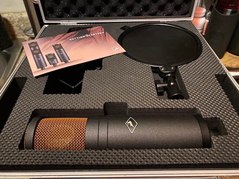 Antelope Audio Edge Duo Large Diaphragm Multipattern Modeling Condenser Microphone 2018 - Present - Black image 1