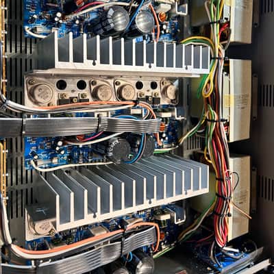 NAD Vintage, 6-Channel Solid-State Power Amp: Model 916 image 14