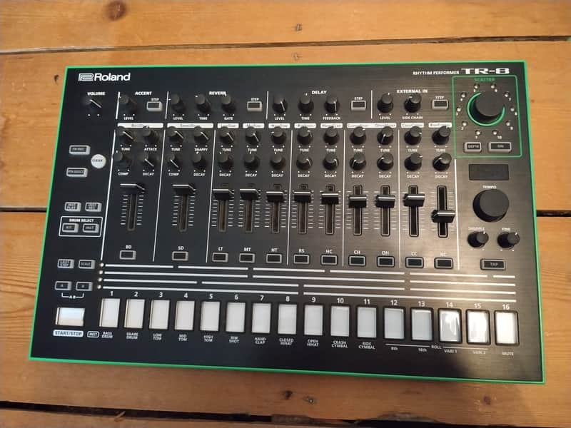 Roland AIRA TR-8 Rhythm Performer Drum Machine 2014 - Present - Black image 1
