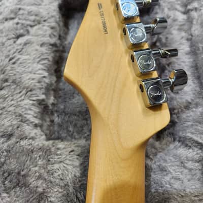 Fender American Professional Stratocaster HSS Shawbucker with Maple Fretboard 2017 - 2019 - Sienna Sunburst image 7