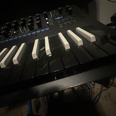 Korg Minilogue XD 2024 - Present - Inverted image 4