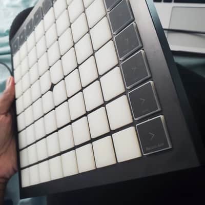 Novation Launchpad X Pad Controller 2019 - Present - Black image 3