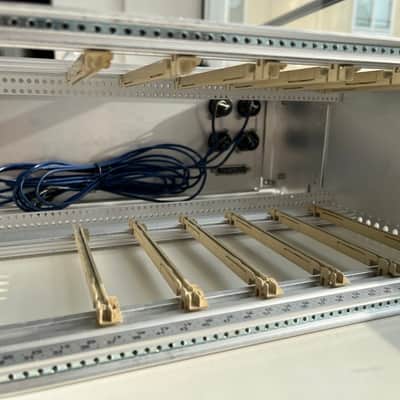 Davis 19" 3U rack for Siemens, Lawo and similar modules. image 3