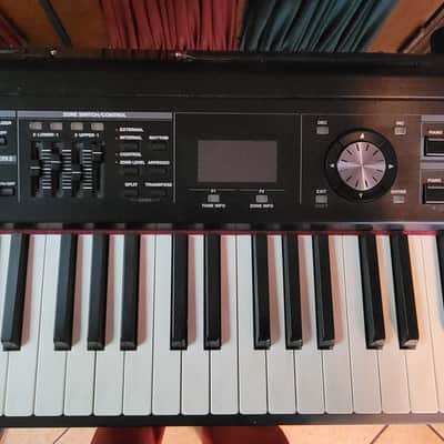 Roland RD-700GX 88-key Digital Piano 2010 - Black