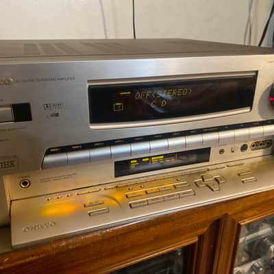 Onkyo integra av digital surround amplifier japan version A-DS939