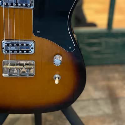 Fender Tele-Bration Cabronita Telecaster Electric Guitar 2 Tone Sunburst w/ Case image 10