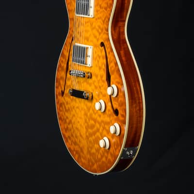 Collings SoCo Deluxe Carved Premium Quilted Maple and Mahogany Iced Tea Sunburst Semi-Hollow Custom NEW - Iced Tea Sunburst image 13