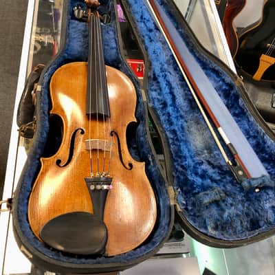 Schweitzer Violin 4/4 Size with Case & Bow - Pre Owned image 1