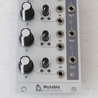 Mutable Instruments Veils Eurorack Module Module Quad VCA image 2