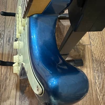 2016 Fender American Elite Stratocaster with Ebony Fretboard 2016 - 2019 - Sky Burst Metallic image 6