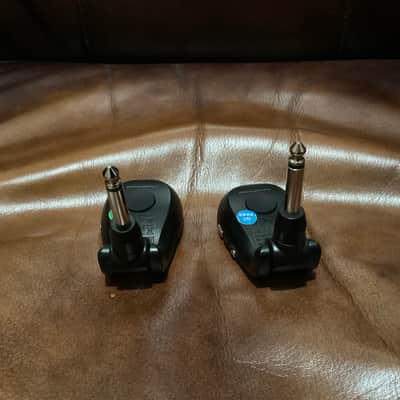 Xvive U2 Wireless Guitar System 2010s - Black image 7
