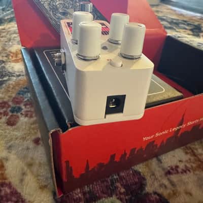 Electro-Harmonix Pico Swello Attack Envelope 2025 - Present - White image 4
