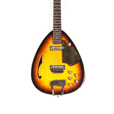 Coral (Danelectro) Teardrop Owned by Nathaniel Rateliff image 2