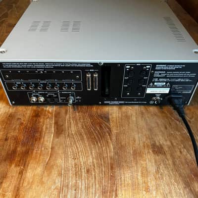 Akai S5000 Sampler image 4