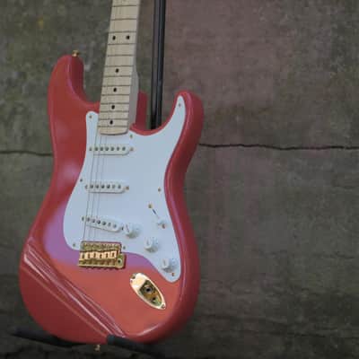 Fender Custom Shop '57 Stratocaster NOS, Maple Neck, Gold Hardware - Fiesta Red image 3